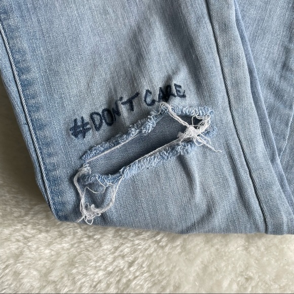 Mossimo Don’t Care Mid-Rise Power Stretch with Released Hem Jeggings - Picture 4 of 16